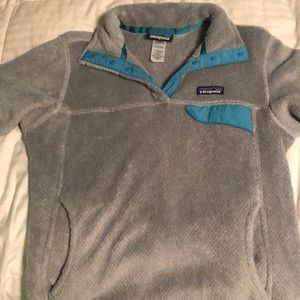 Blue and Grey Patagonia pull over